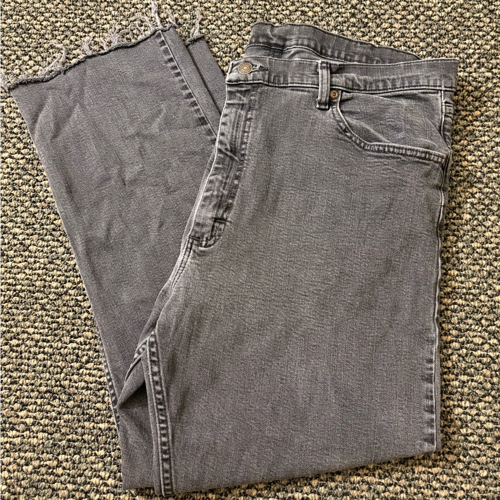 Wrangler Men's Charcoal Straight Jeans